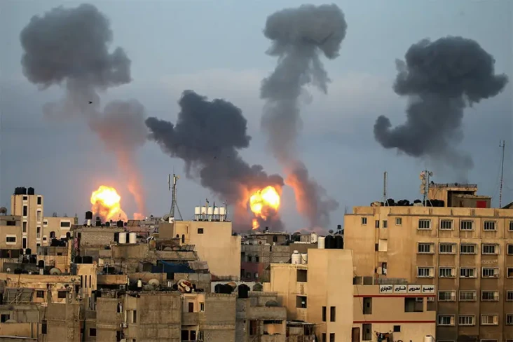 Serangan Udara Israel...