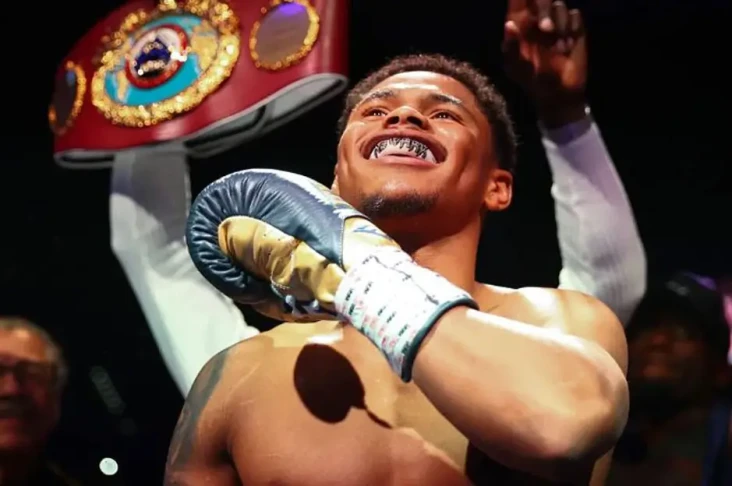 Shakur Stevenson Tantang...