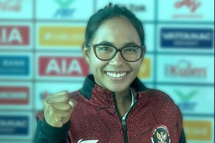 Dwi Rahayu Putri Sumbang...