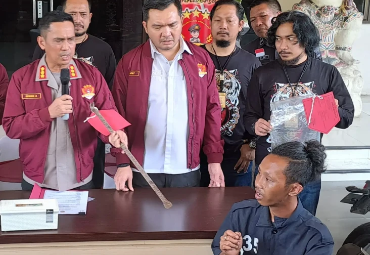 Ini Tampang Husen, Pembunuh...