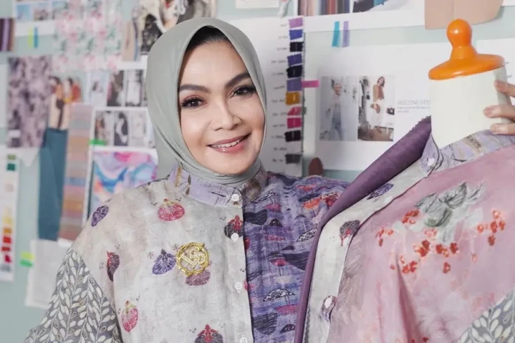 5 Artis Indonesia yang...