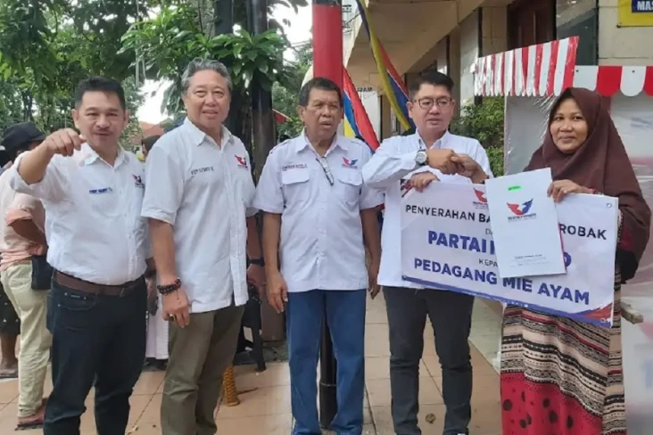 Dapat Gerobak Perindo,...