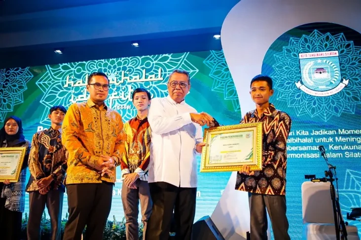 Lomba Cyber Security,...