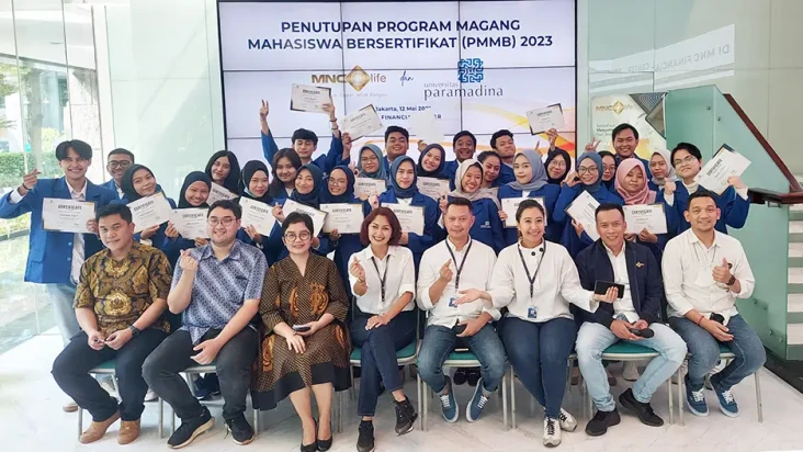 Beri Pengalaman Kerja...