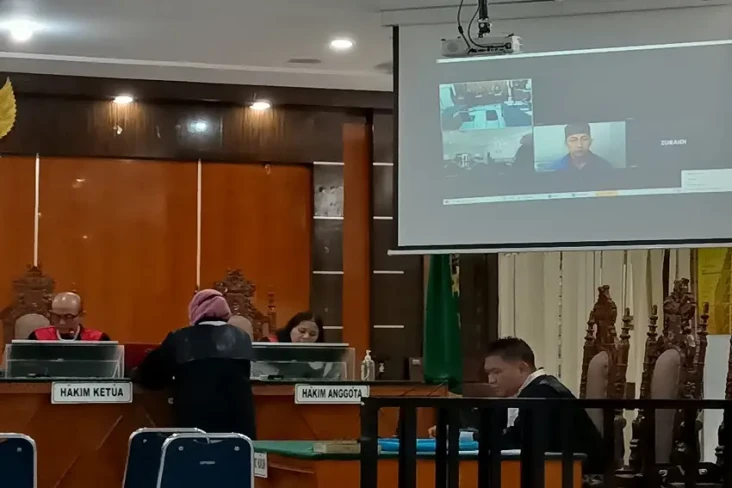 Sidang Kasus Penebangan...
