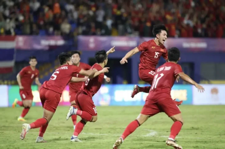 Indonesia U-22 Lawan...