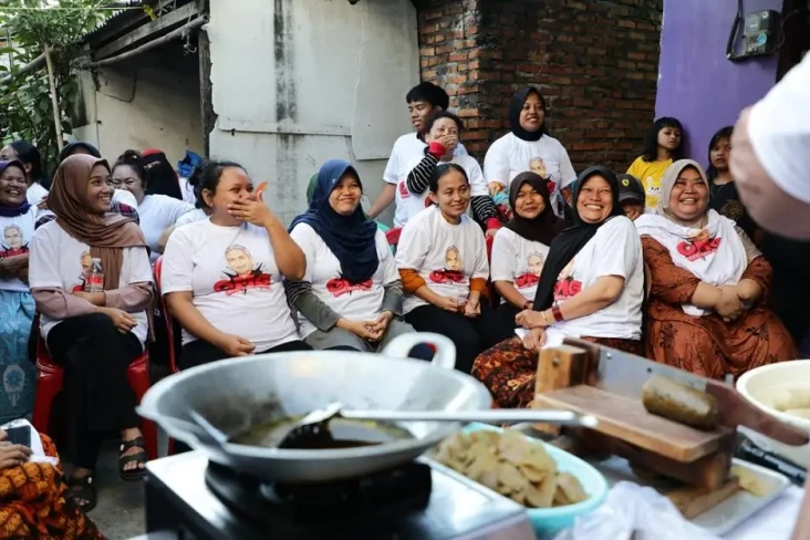 Tingkatkan Ekonomi Warga,...