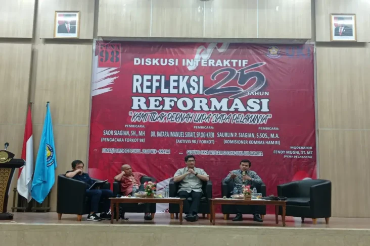 Kampus UKI-Pena 98 Gelar...