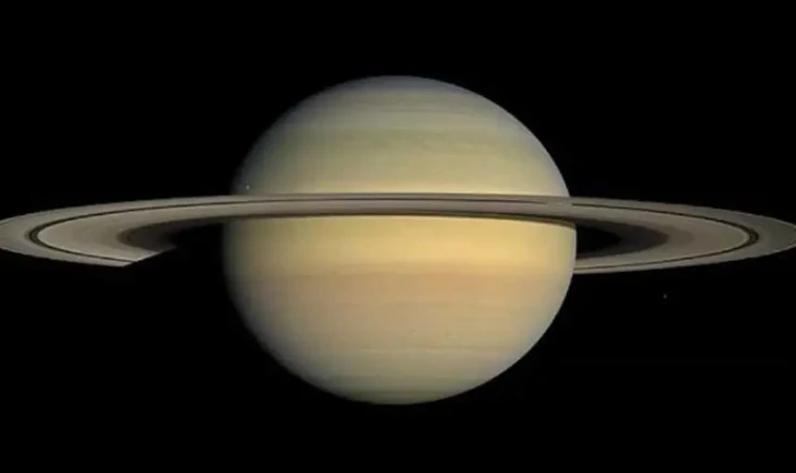 62 Bulan Baru Ditemukan...