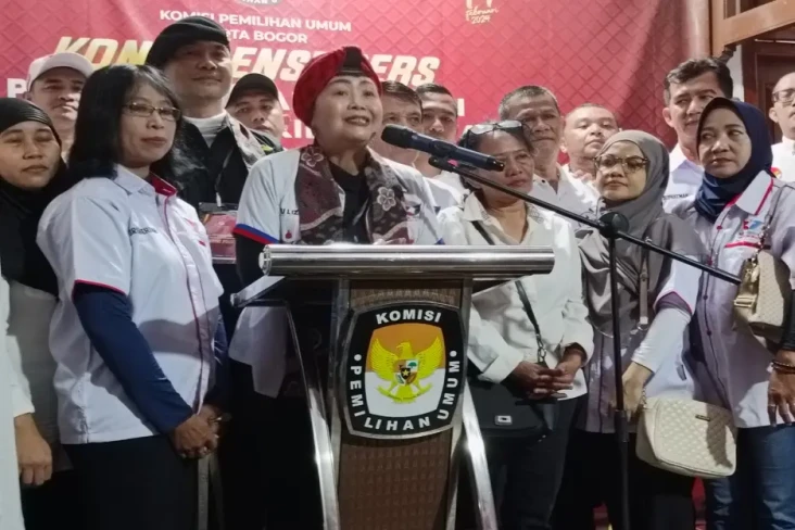 Daftar Bacaleg ke KPU,...