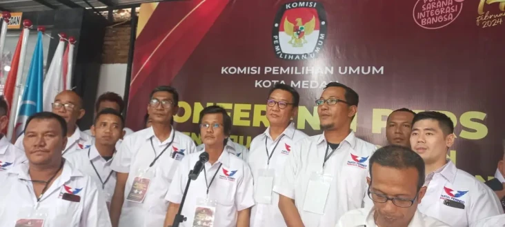 Resmi Daftar di KPU,...
