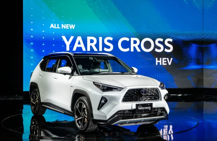 All New Yaris Cross...