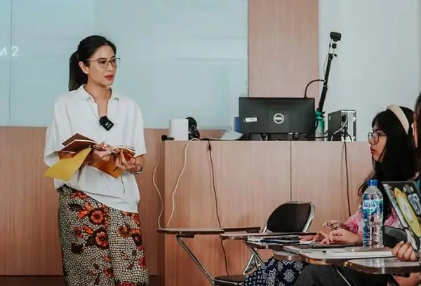 3 Artis dan Musisi Indonesia...