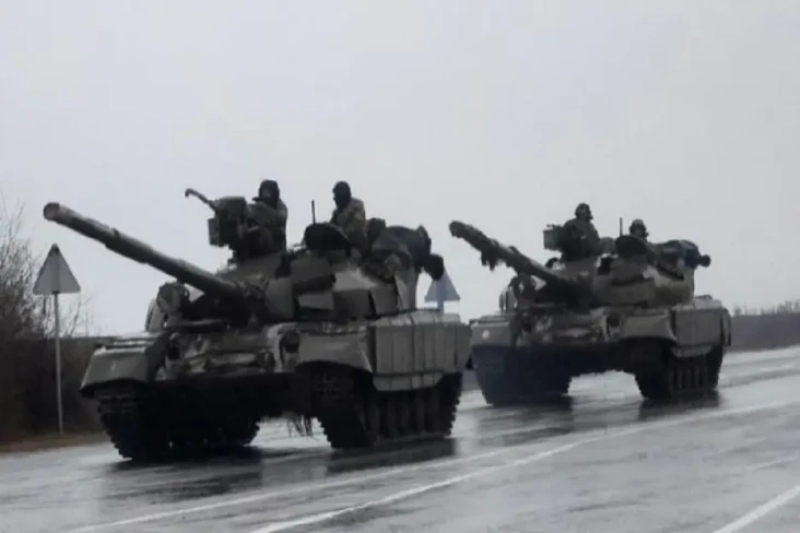 4 Tank Bantuan Asing...