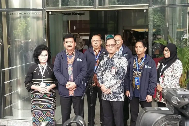 Menteri ATR/BPN Hadi...