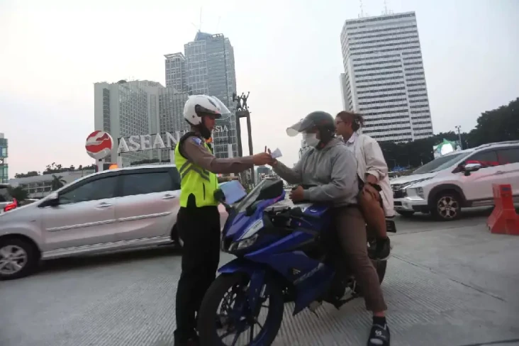 Tilang Manual Kembali...