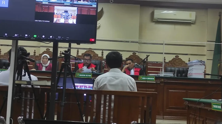 2 Penyuap Wakil Ketua...