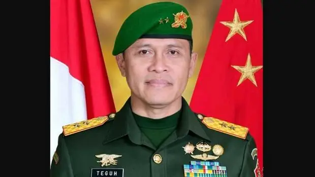 Karier Militer Teguh...