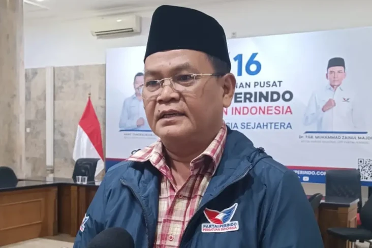 Tarif Parkir Depan Masjid...