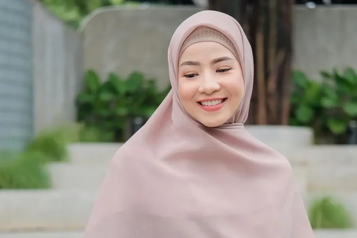 5 Potret Natasha Rizki...
