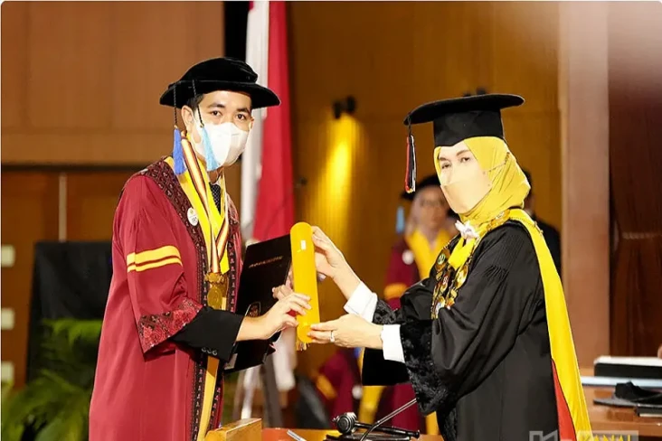 Berkat Beasiswa Bidikmisi,...