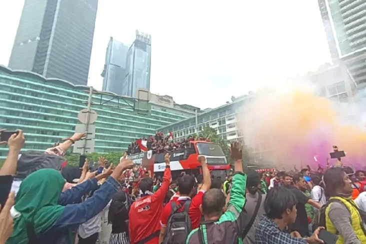 Garuda Muda Raih Emas...