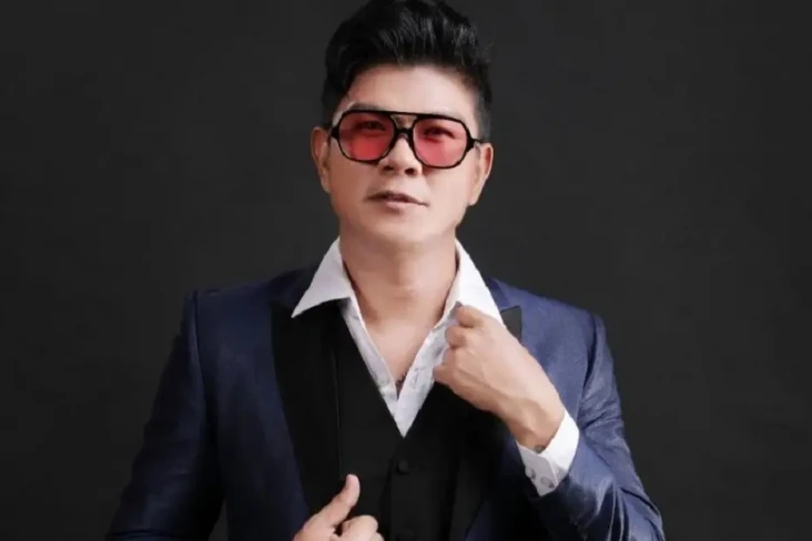 8 Artis Hobi Kawin-Cerai,...