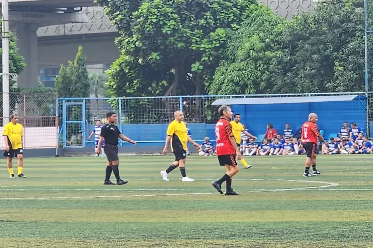 Bentuk Bang Zaki FC,...