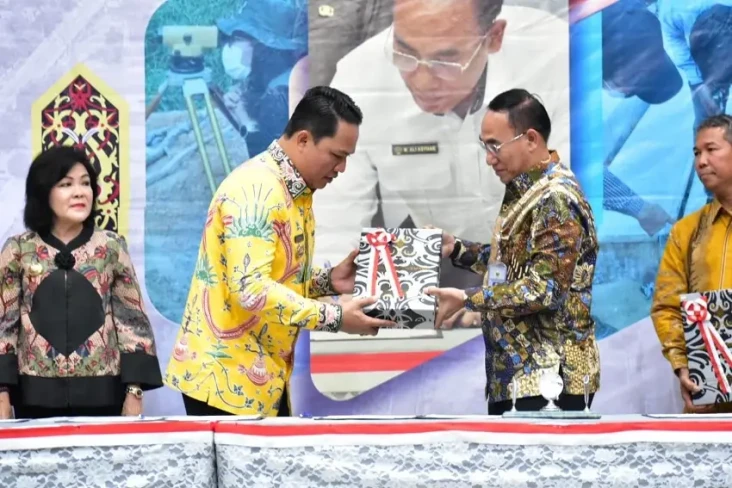 Kabupaten Lamandau Kembali...