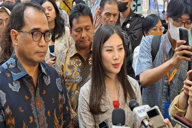 Menhub Tegaskan Komitmen...