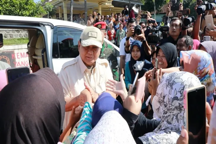 Tiba di Pacitan, Prabowo...