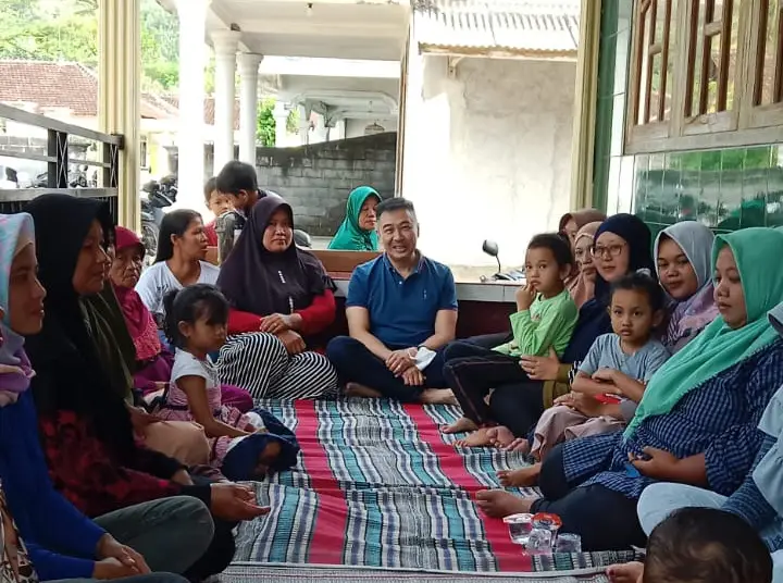 Penuhi Aspirasi Warga,...