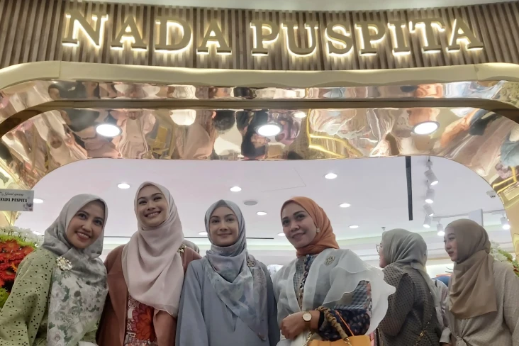 Perluas Pasar, Selebgram...