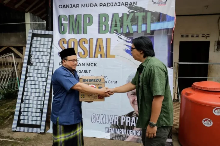 Gelar Bakti Sosial,...