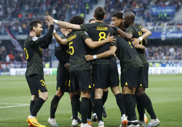 PSG Tatap Gelar Liga...