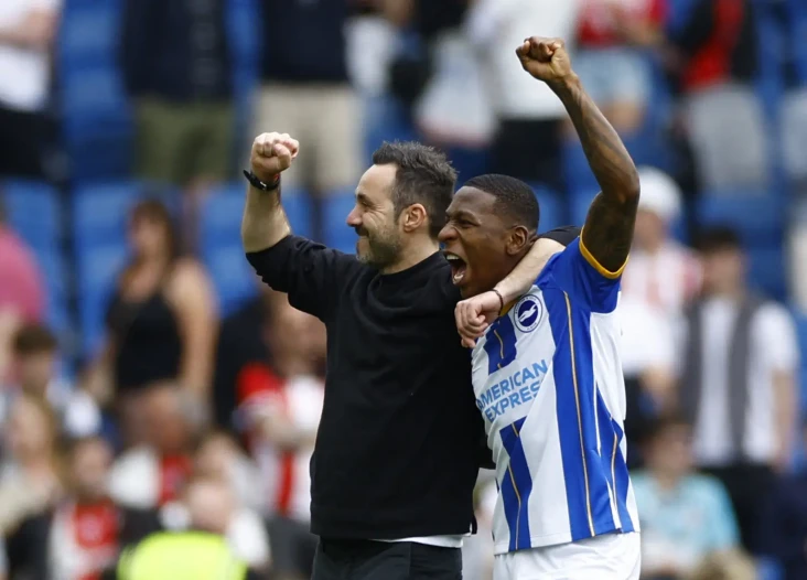Brighton Amankan Tiket...