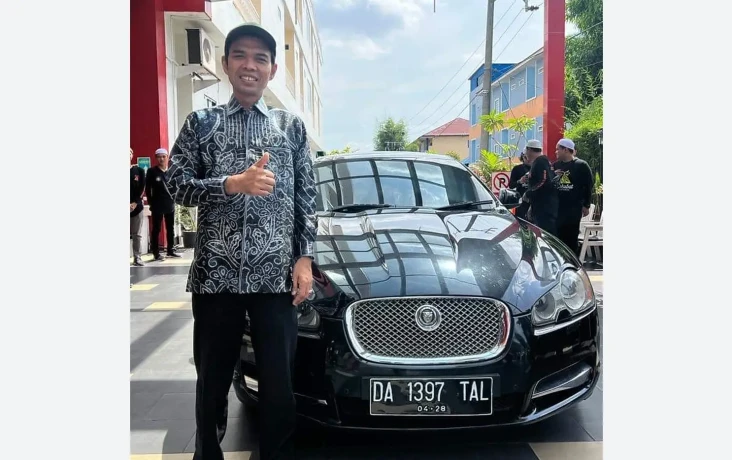 Ustaz Abdul Somad Lelang...