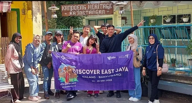 Usung Nuansa Tempo Dulu,...