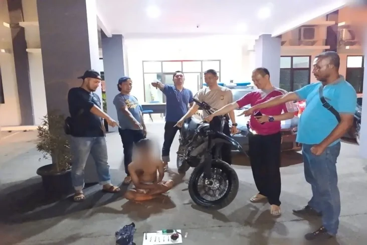 Polisi Tangkap Maling...