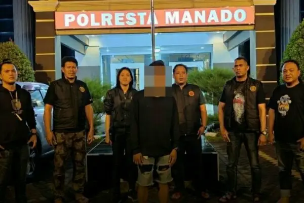 Tak Terima Anaknya Dihamili...