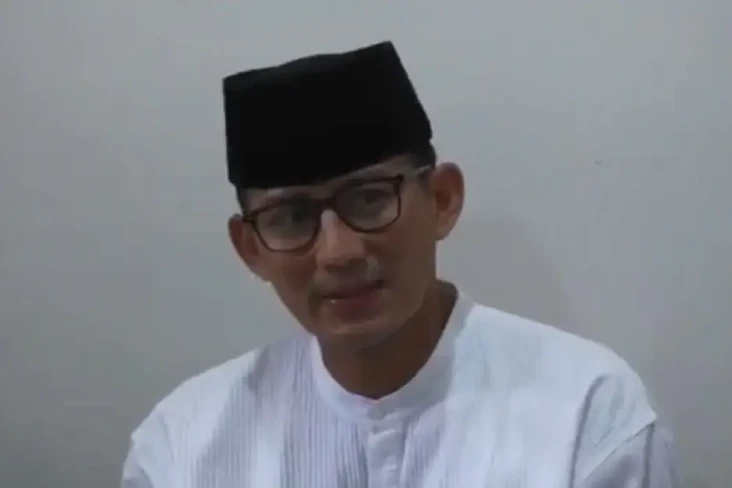 Sandiaga Uno Tunggu...