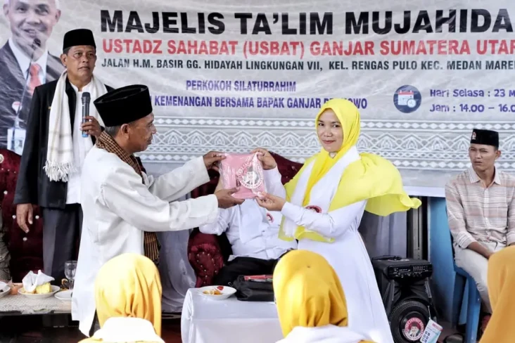 Jemaah Majelis Taklim...