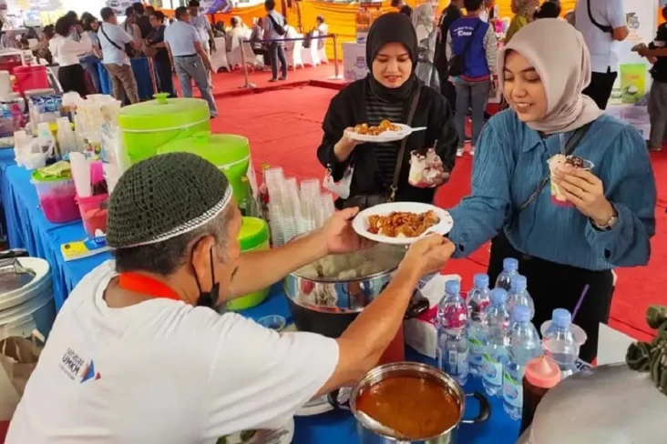 Digitalisasi UMKM Bikin...