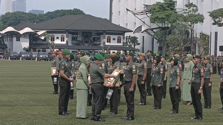 Atlet TNI AD Panen Medali...