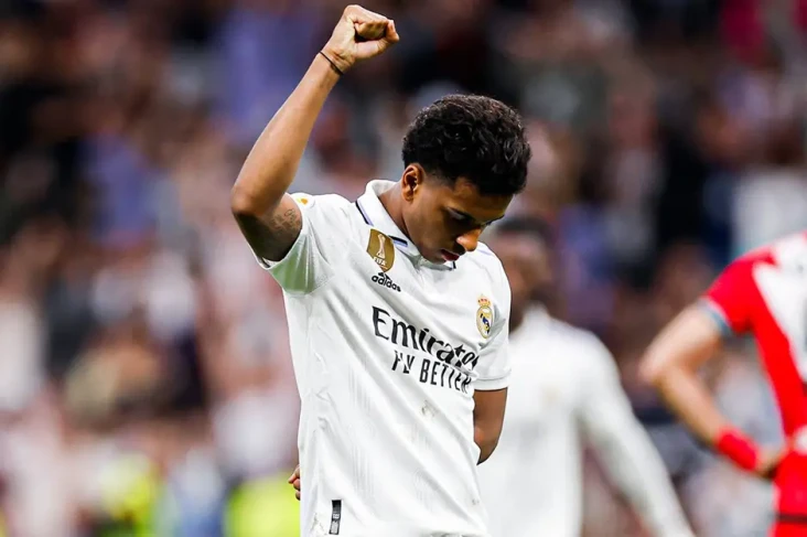 Hasil Real Madrid vs...