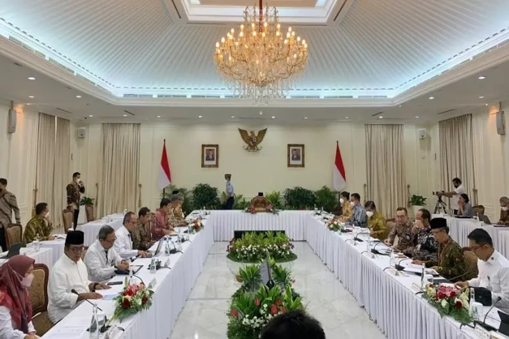 Wapres Kumpulkan Menteri...