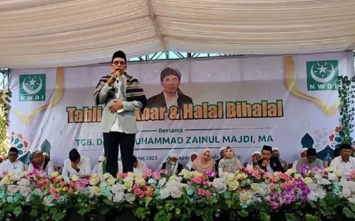 TGB Zainul Majdi Hadiri...