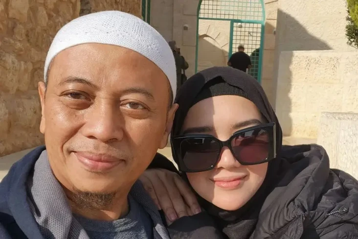 Bebi Silvana Keluar...
