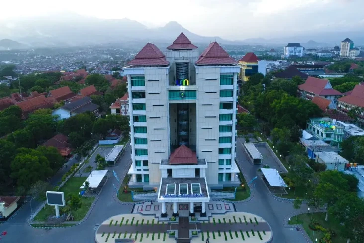 Kampus Jurusan Pendidikan...