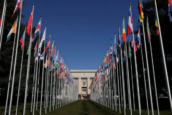8 Bendera Negara Paling...